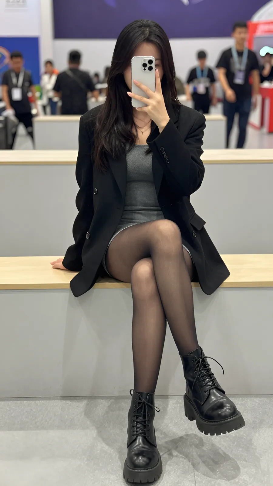 60D Burgundy Ribbed Tights visual reference