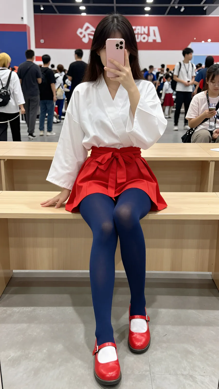 HL-000077 · Cosplay archive visual reference