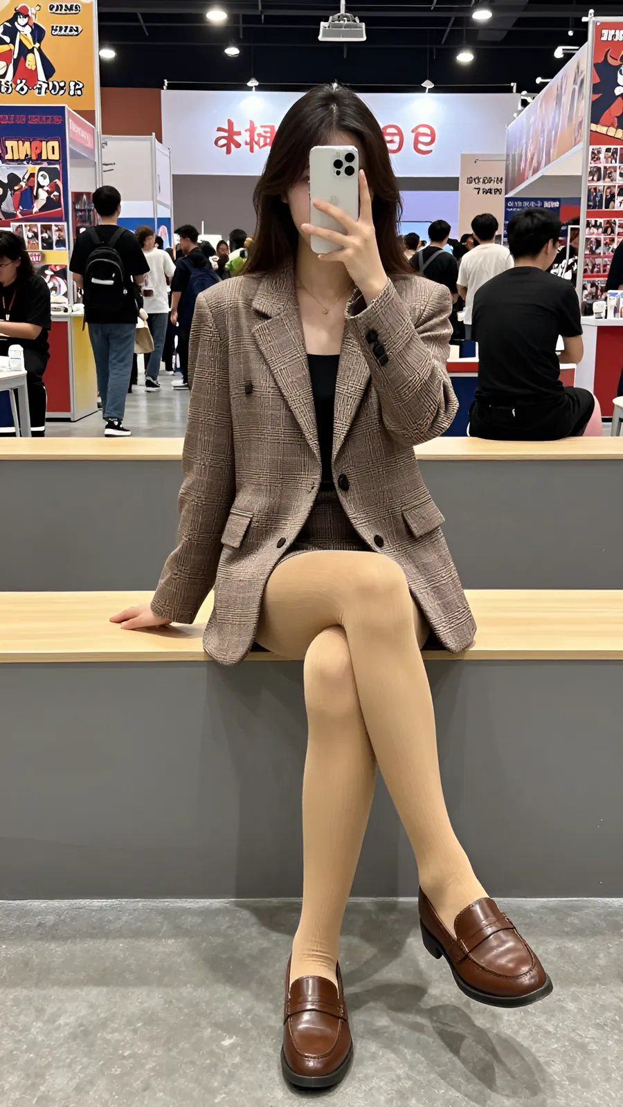 HL-000084 · Cosplay archive visual reference