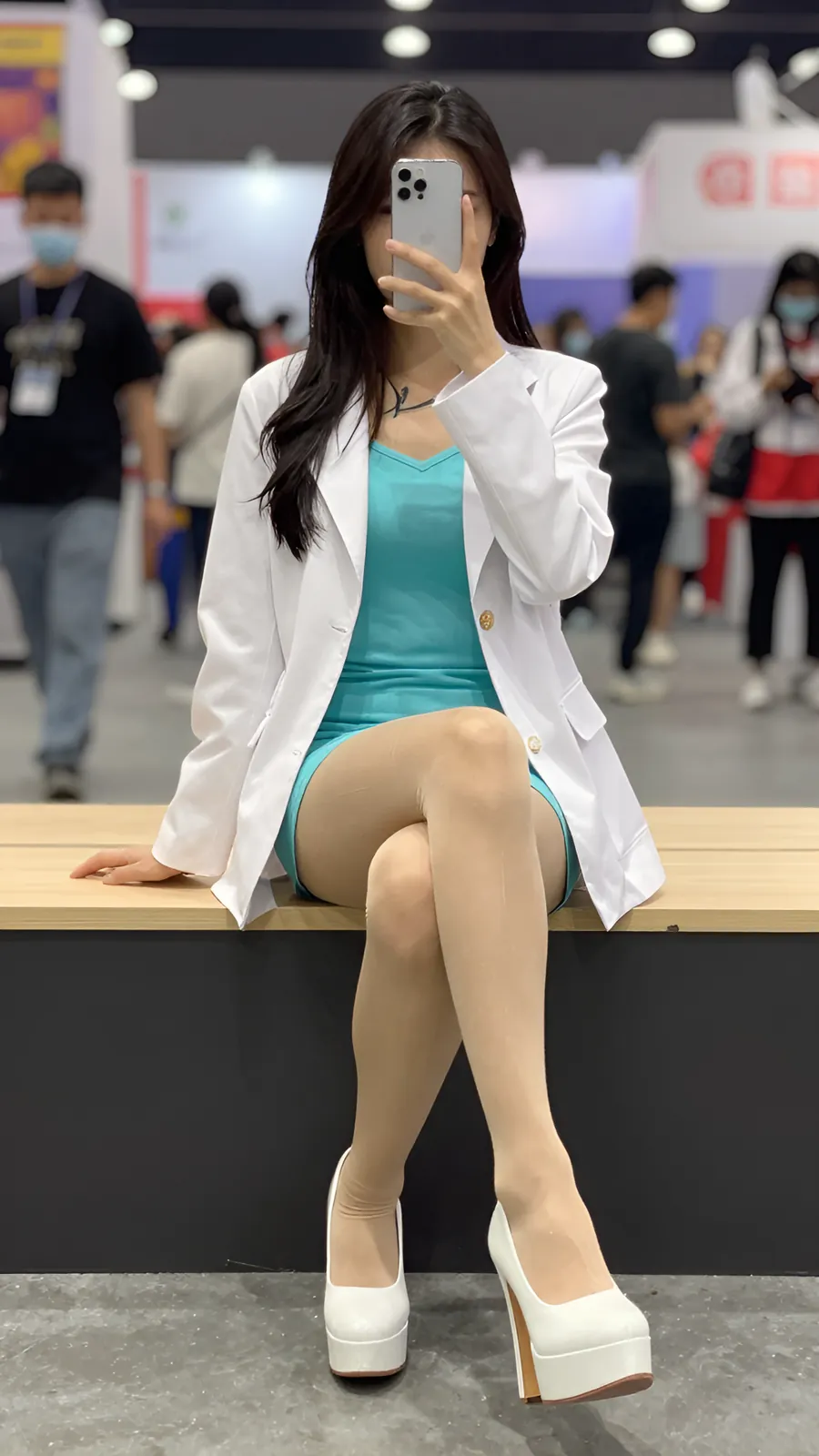 HL-000124 · Cosplay archive visual reference
