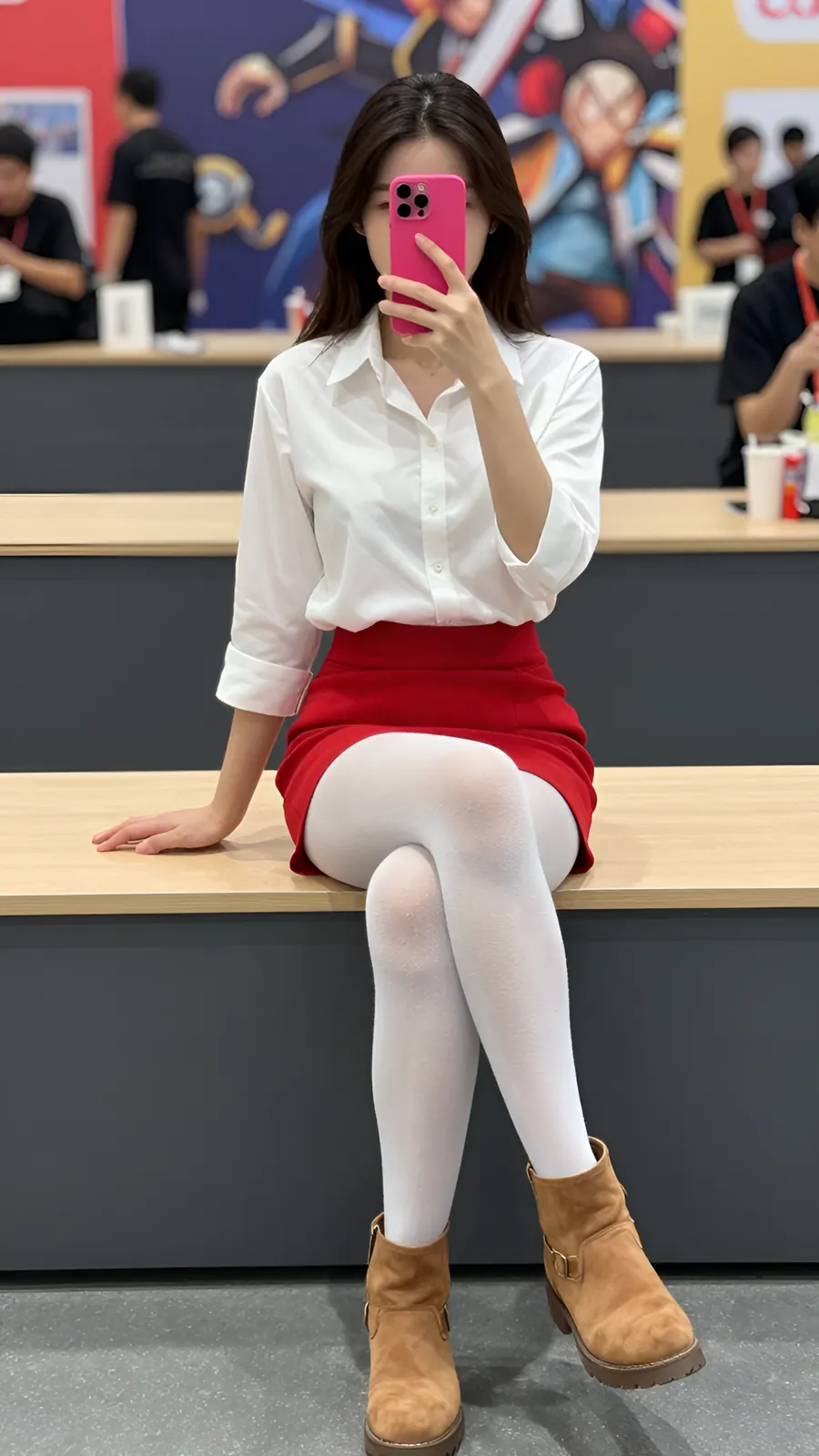 HL-000202 · 骑士制服白衬红短裙 visual reference