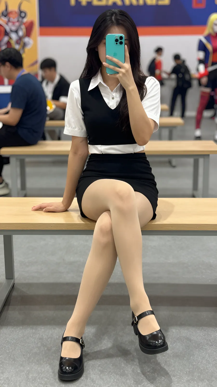 HL-000205 · 黑白女仆围裙短裙 visual reference