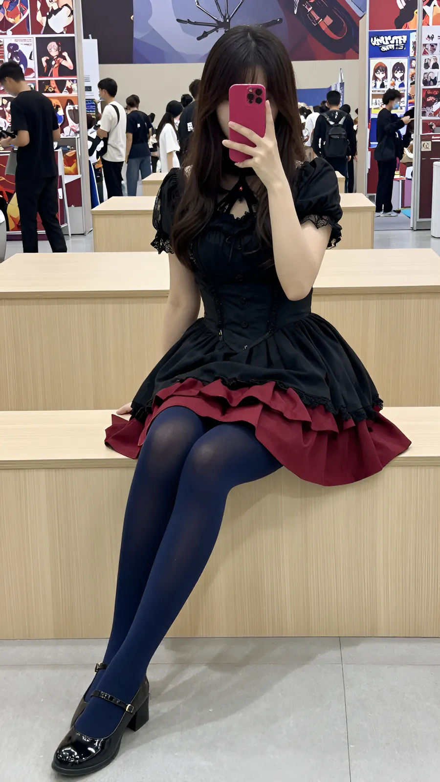 HL-000207 · 哥特萝莉蕾丝上衣酒红裙 visual reference