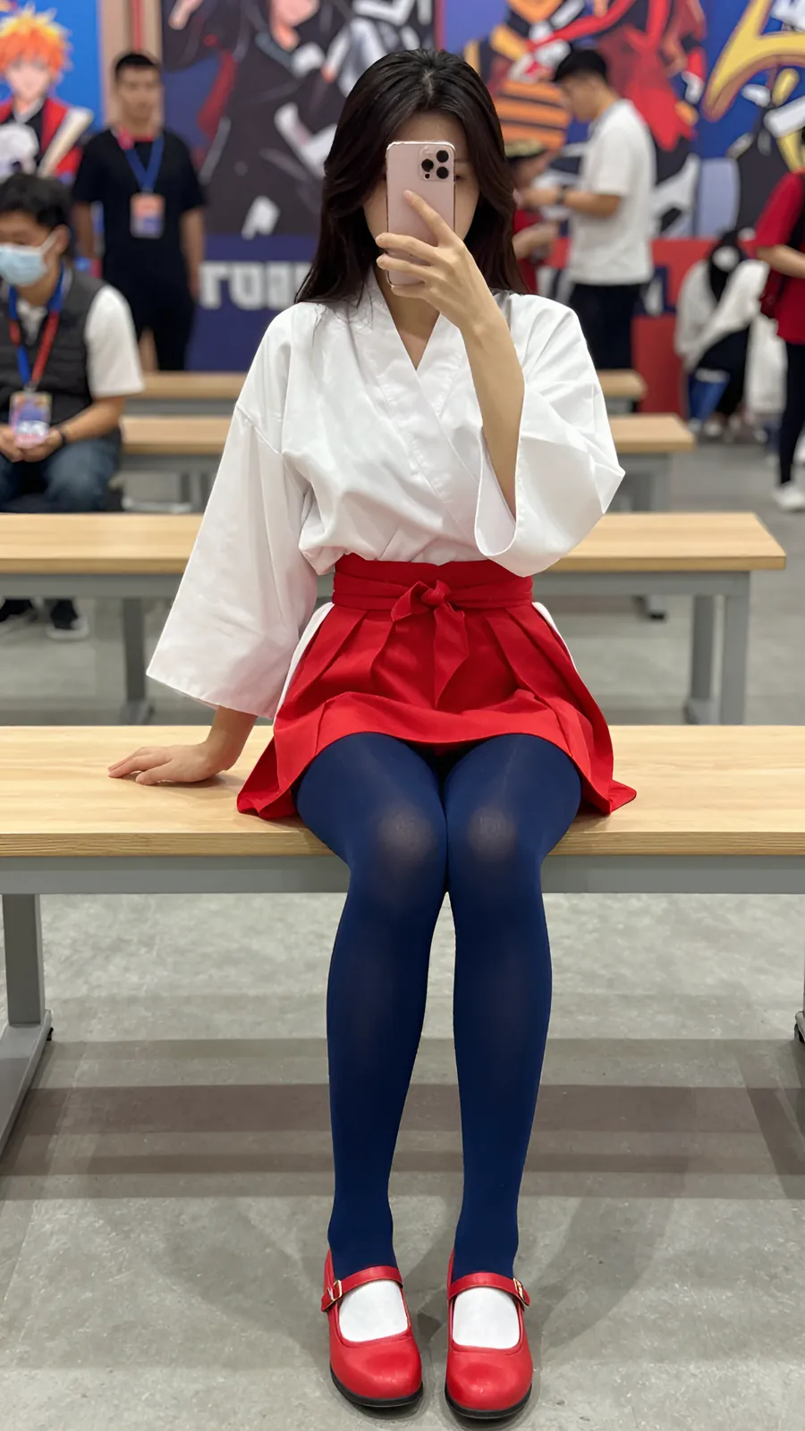 HL-000257 · 巫女白衣红袴短裙 visual reference
