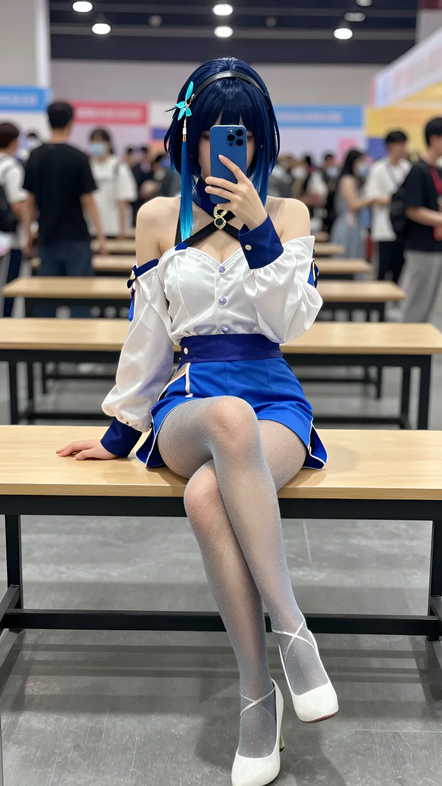 HL-A000020 · Cosplay archive visual reference
