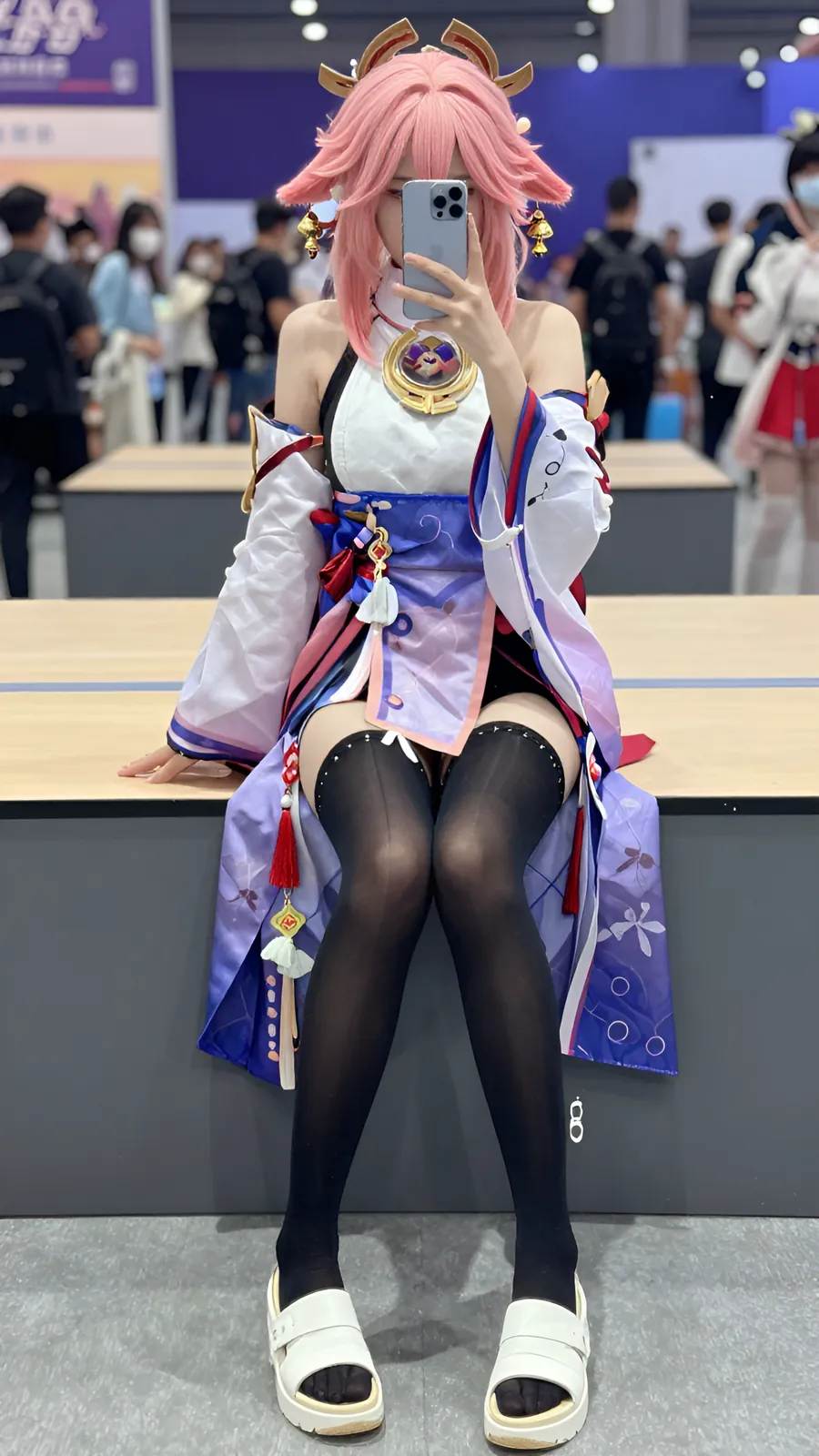 HL-A000163 · Cosplay archive visual reference