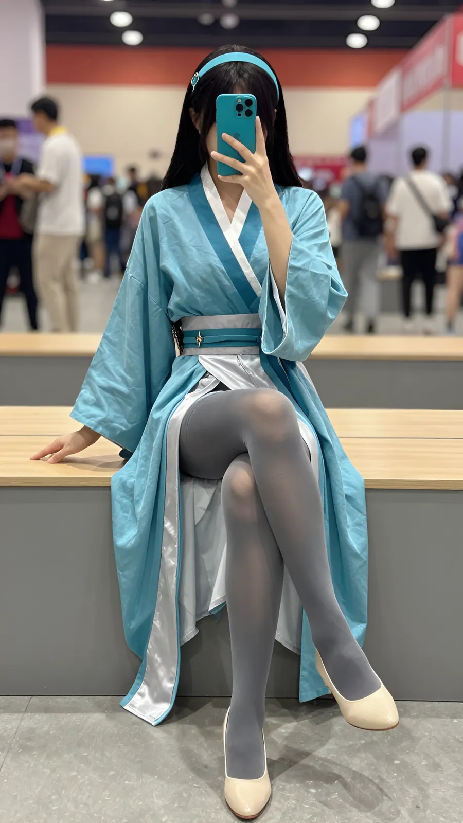HL-A000175 · Cosplay archive visual reference