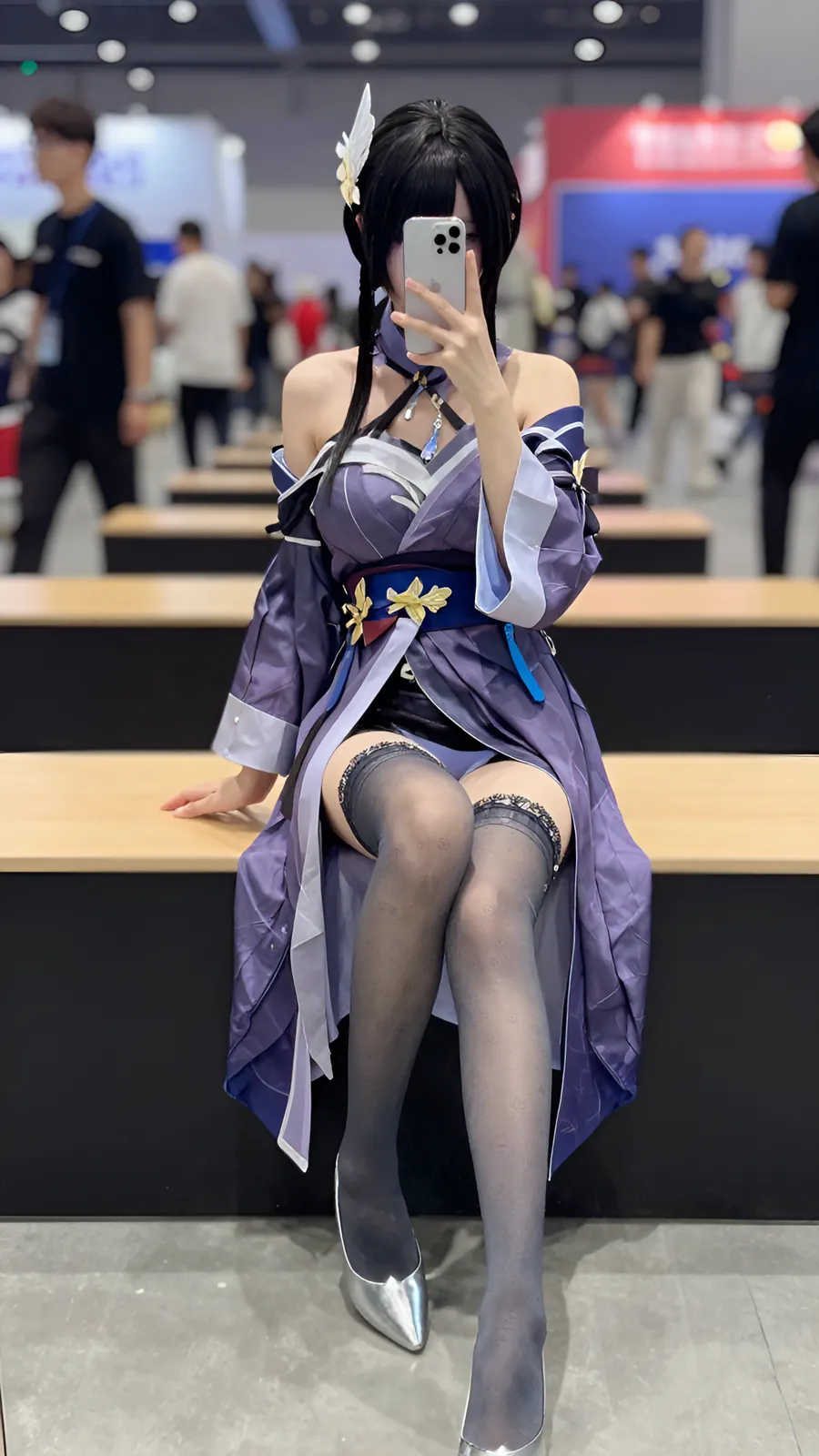 HL-A000176 · Cosplay archive visual reference