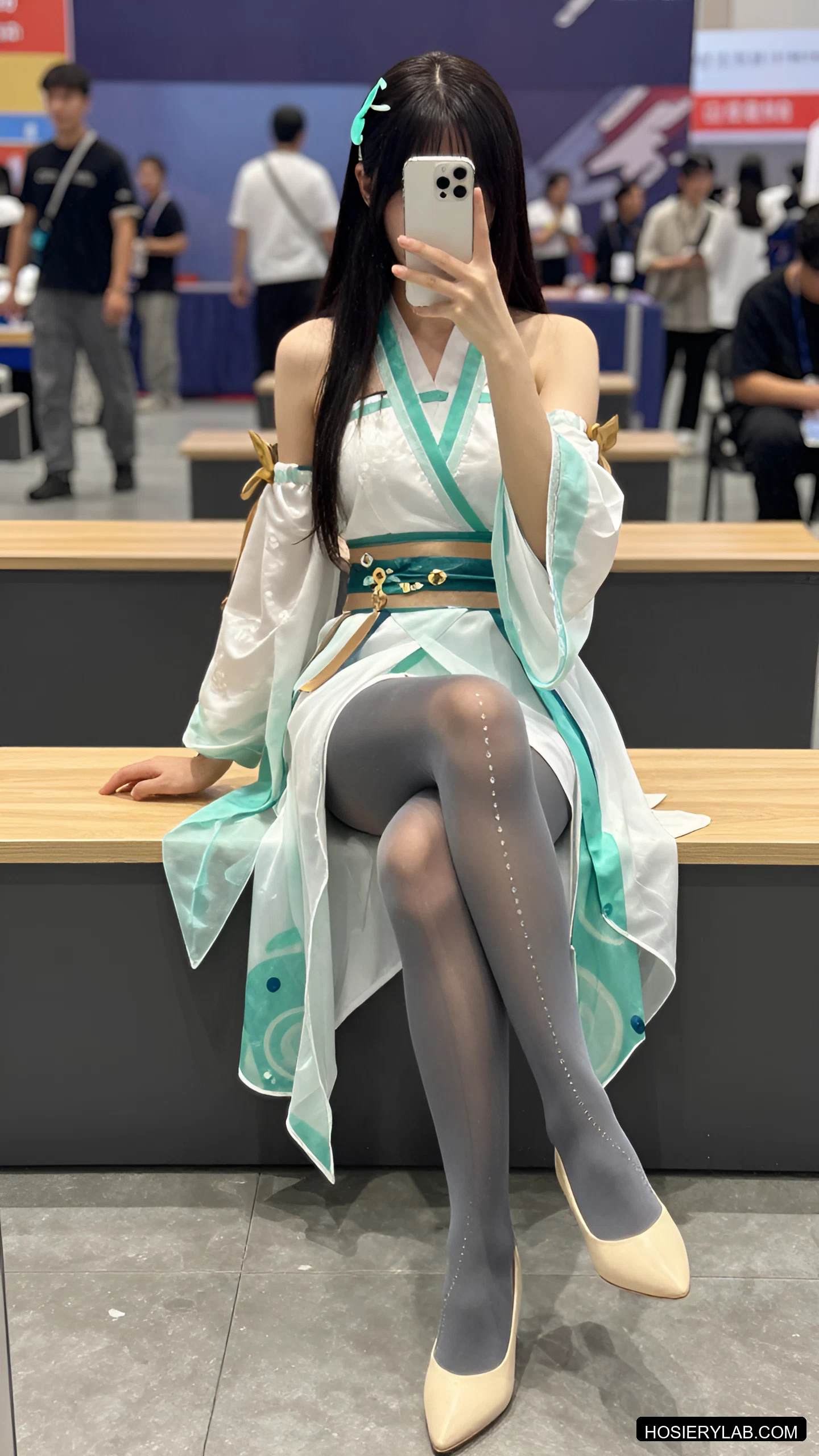 后缝线 薄透 20D 炭灰 大腿袜 visual reference
