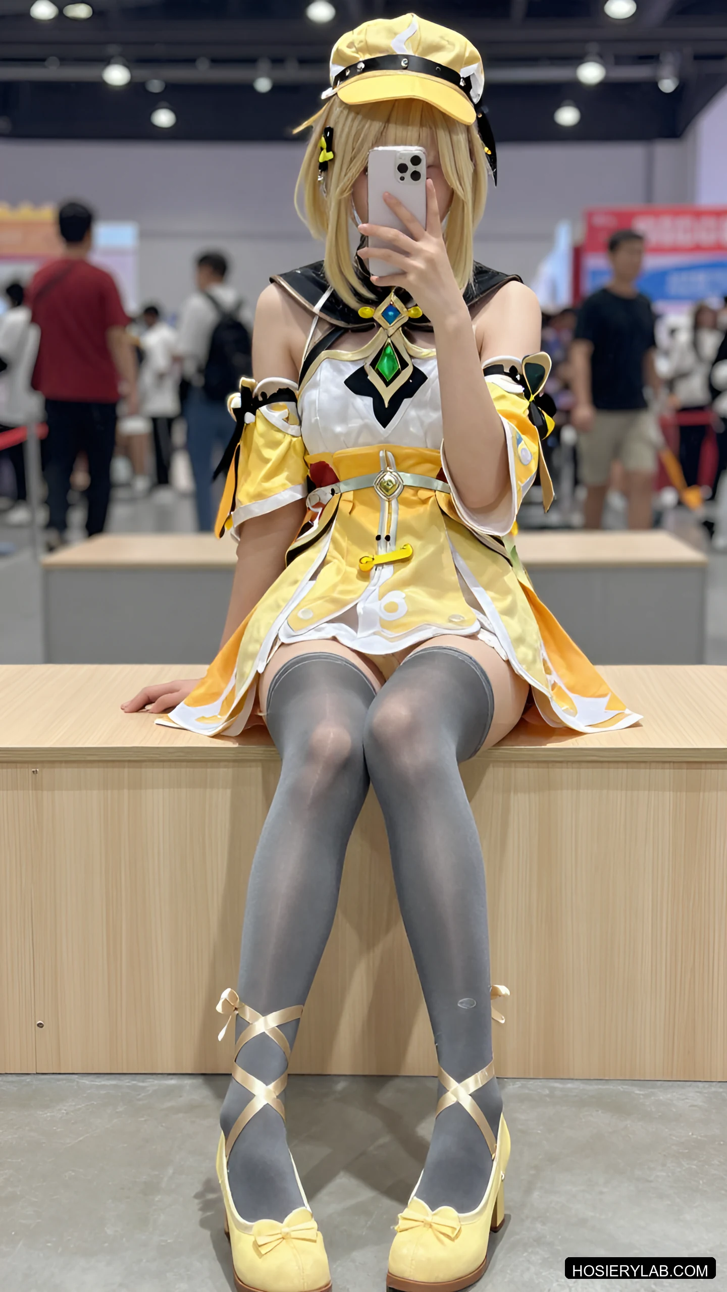 后缝线 缎光 20D 炭灰 大腿袜 visual reference