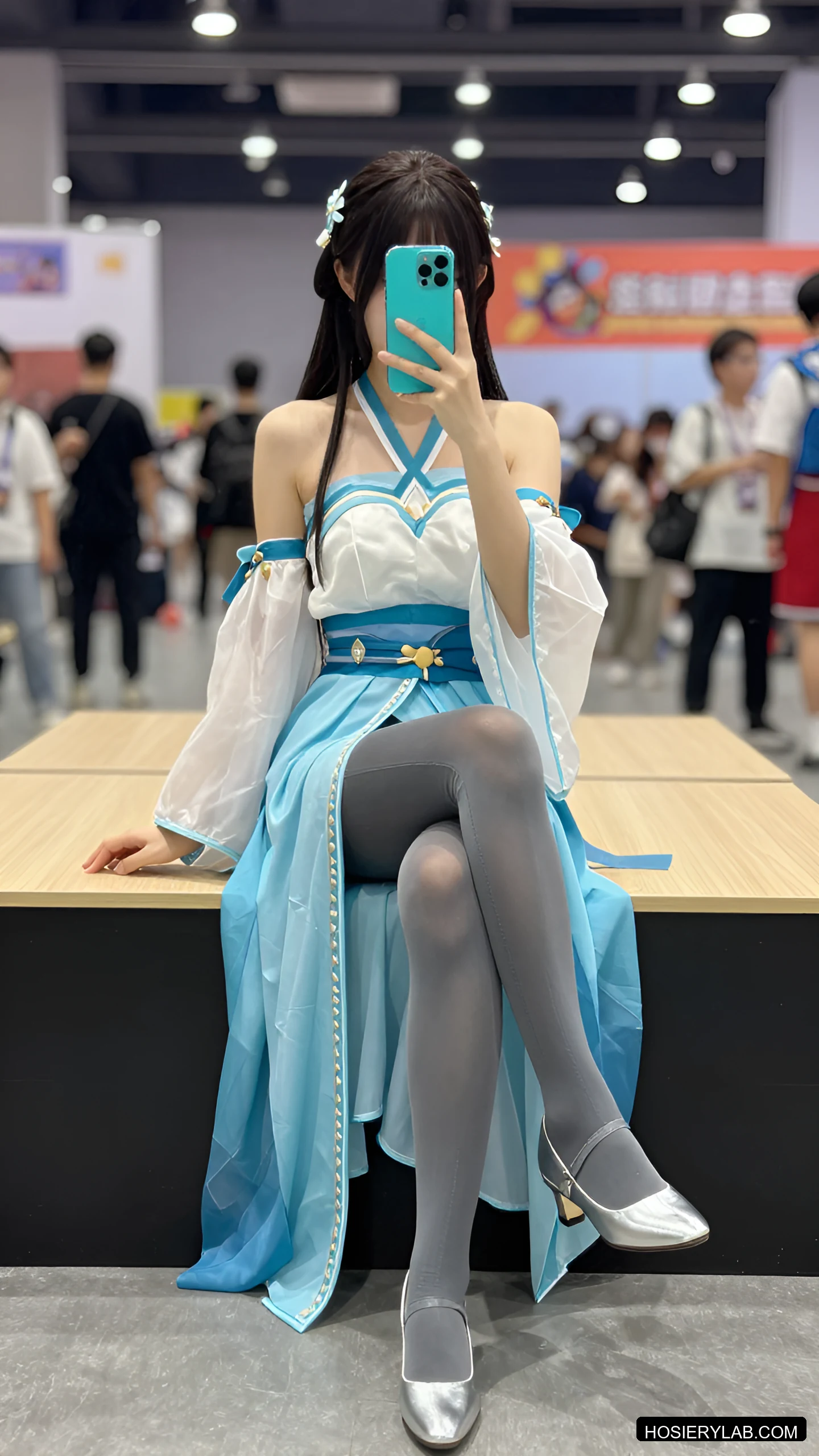 后缝线 缎光 30D 炭灰 大腿袜 visual reference