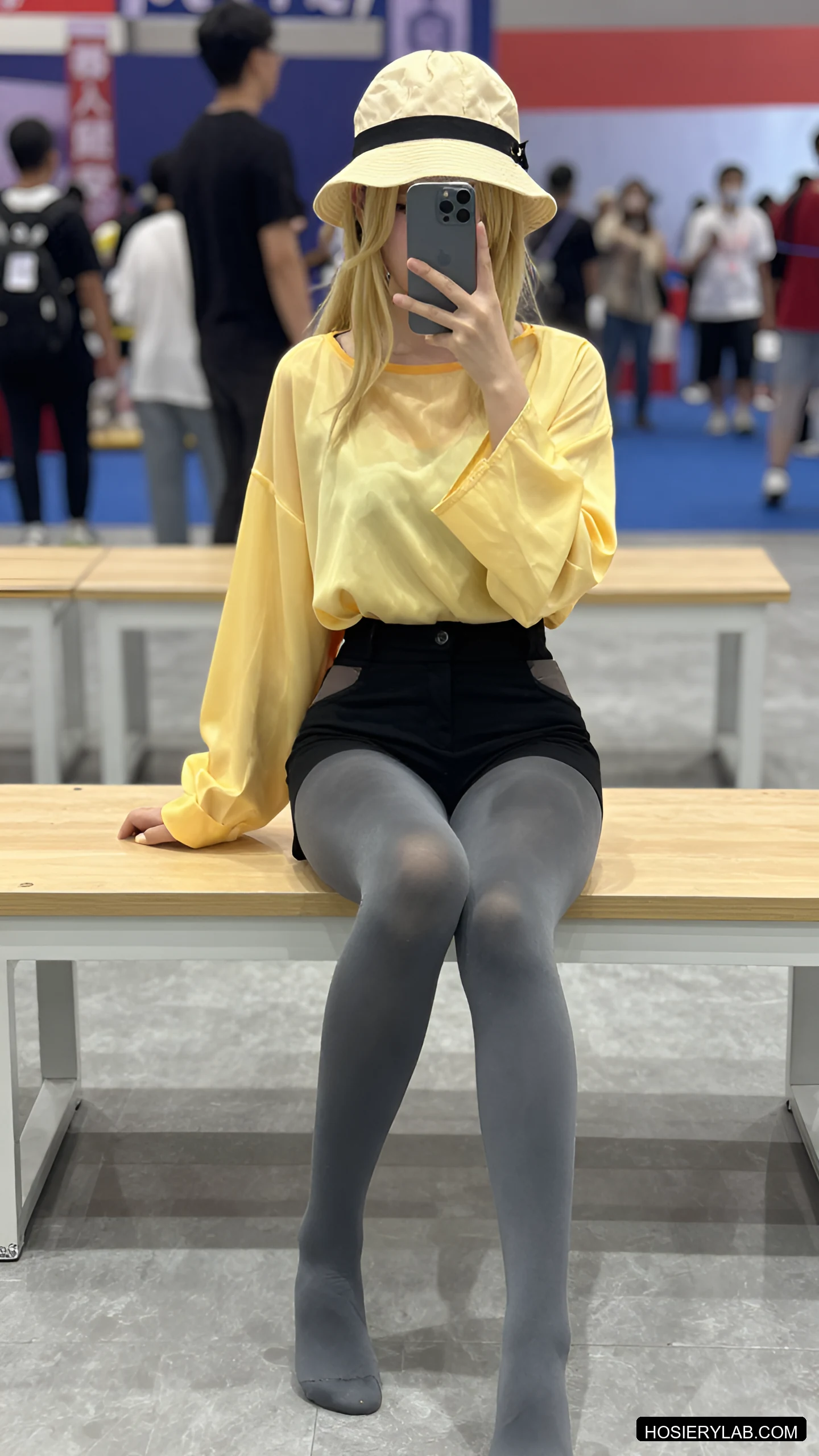 后缝线 薄透 8D 纯黑 大腿袜 visual reference