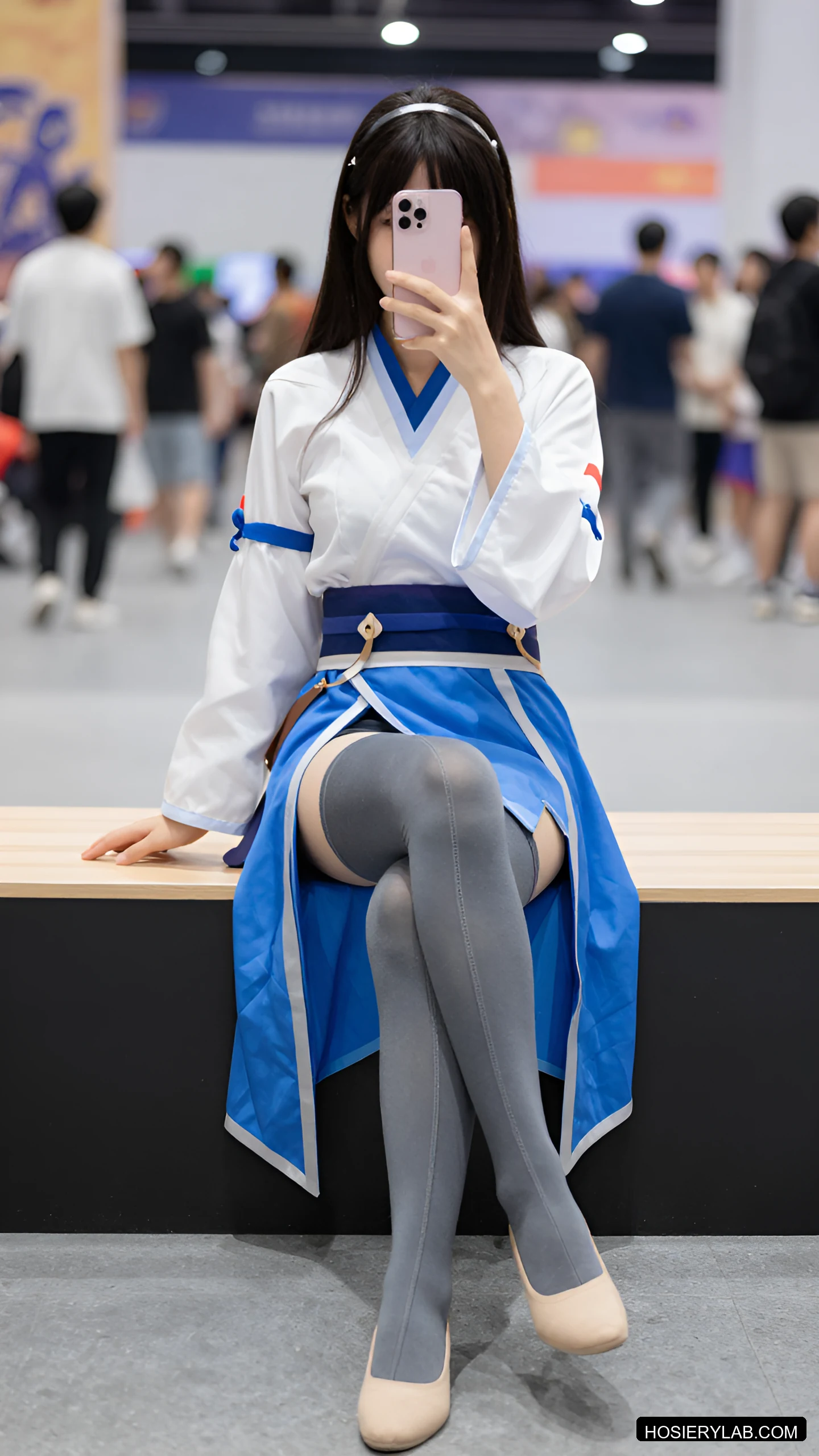后缝线 不透 20D 炭灰 大腿袜 visual reference