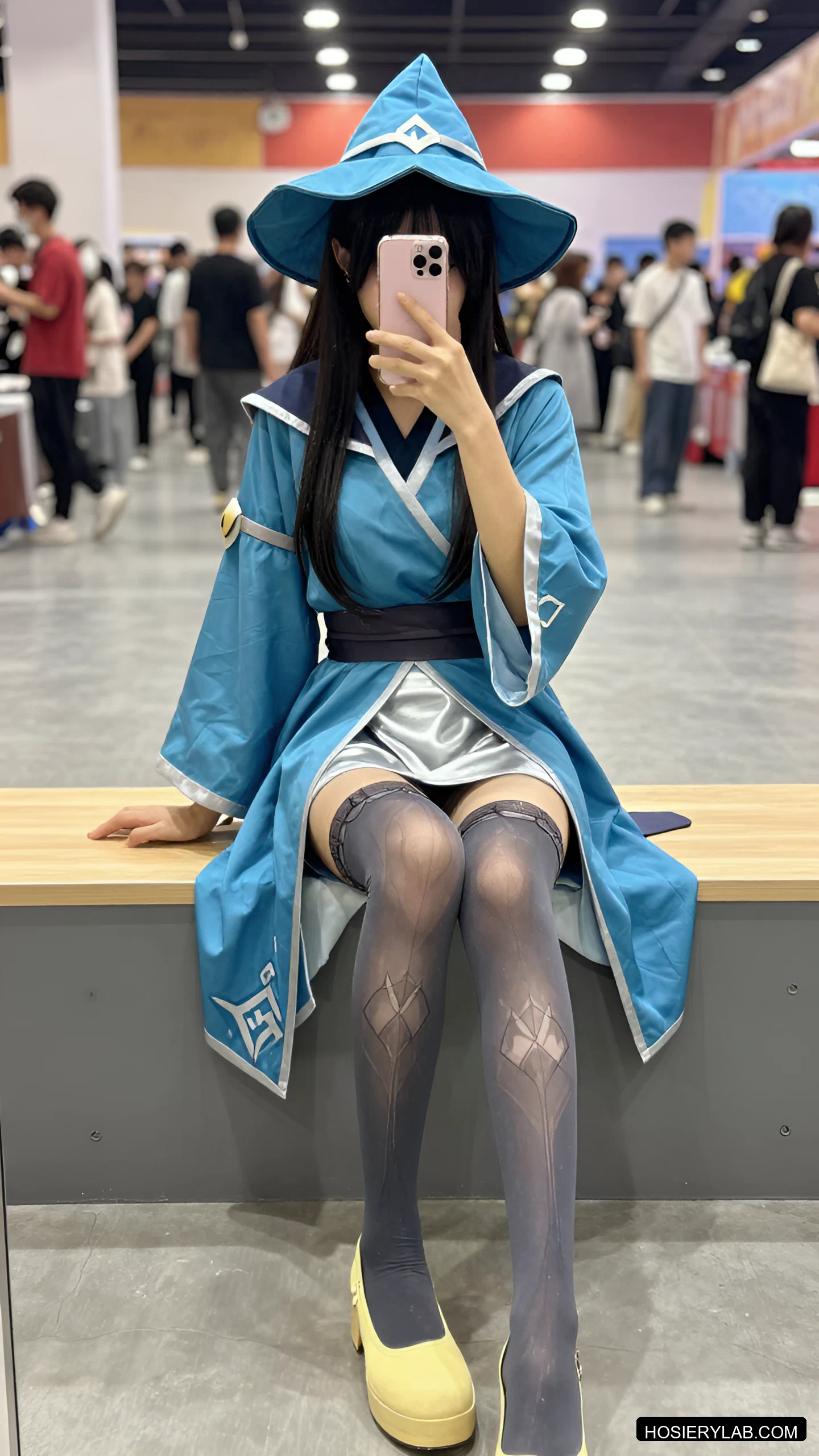 蕾丝 8D 炭灰 连裤袜 visual reference