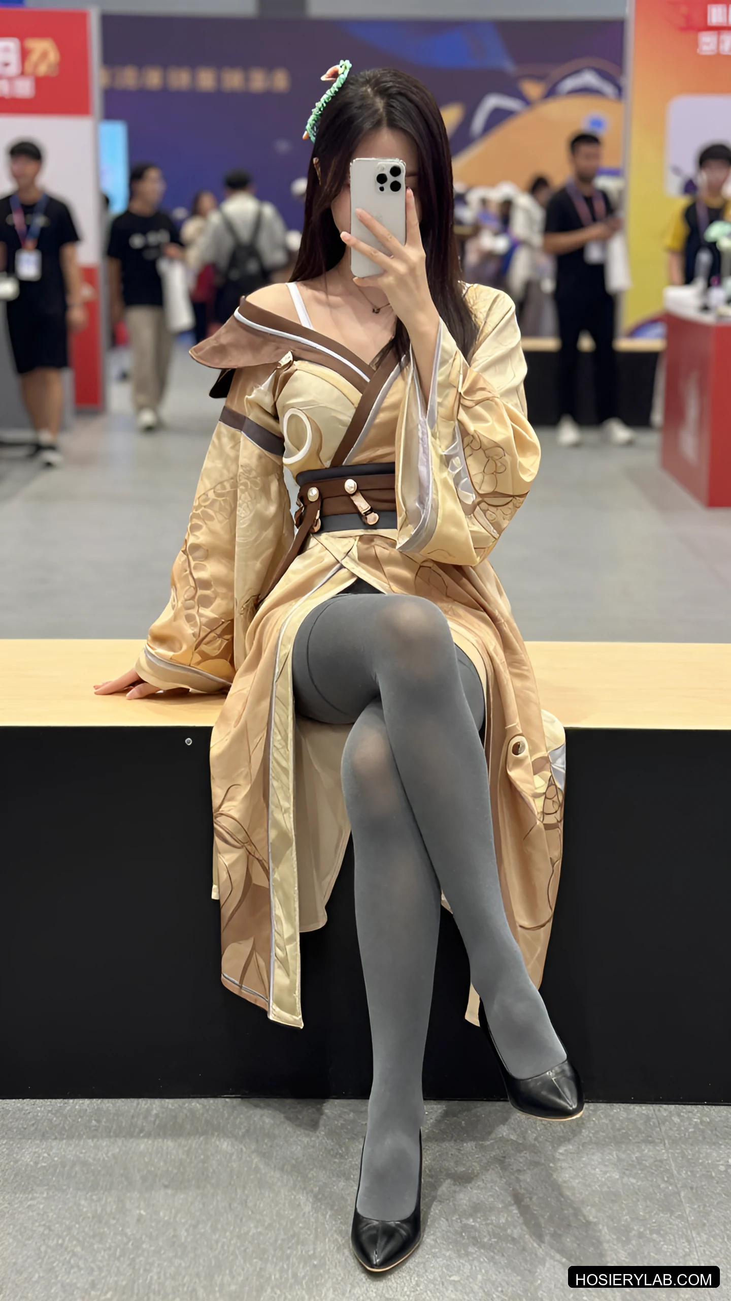 后缝线 薄透 20D 纯黑 大腿袜 visual reference