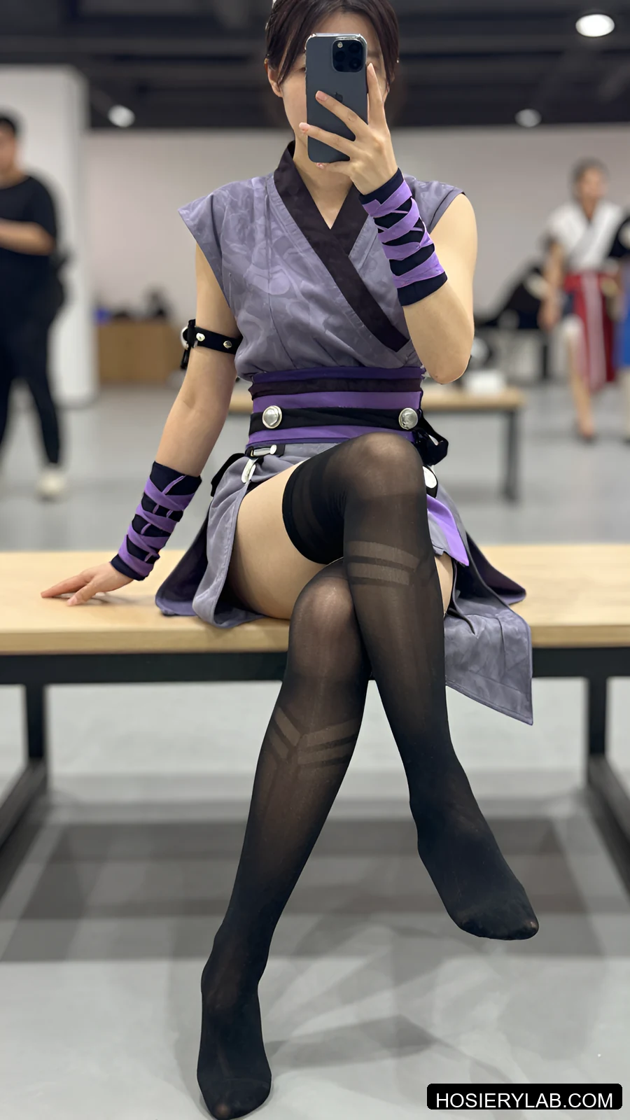 mock suspender panel 5D 纯黑 大腿高长筒袜 视觉参考