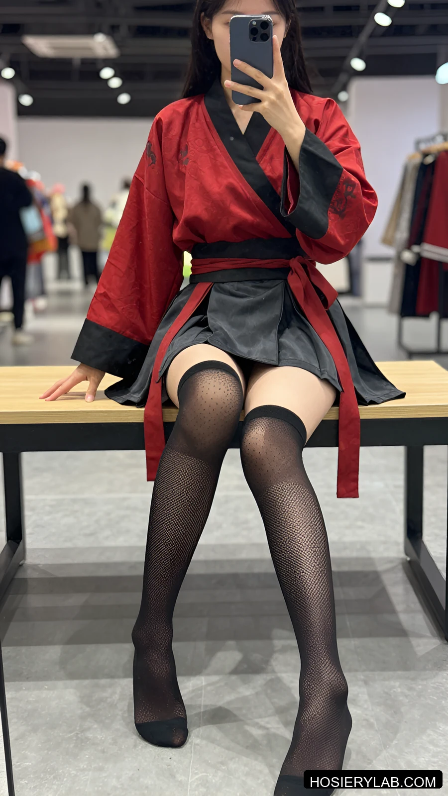 pointelle openwork 5D 纯黑 及膝袜 视觉参考