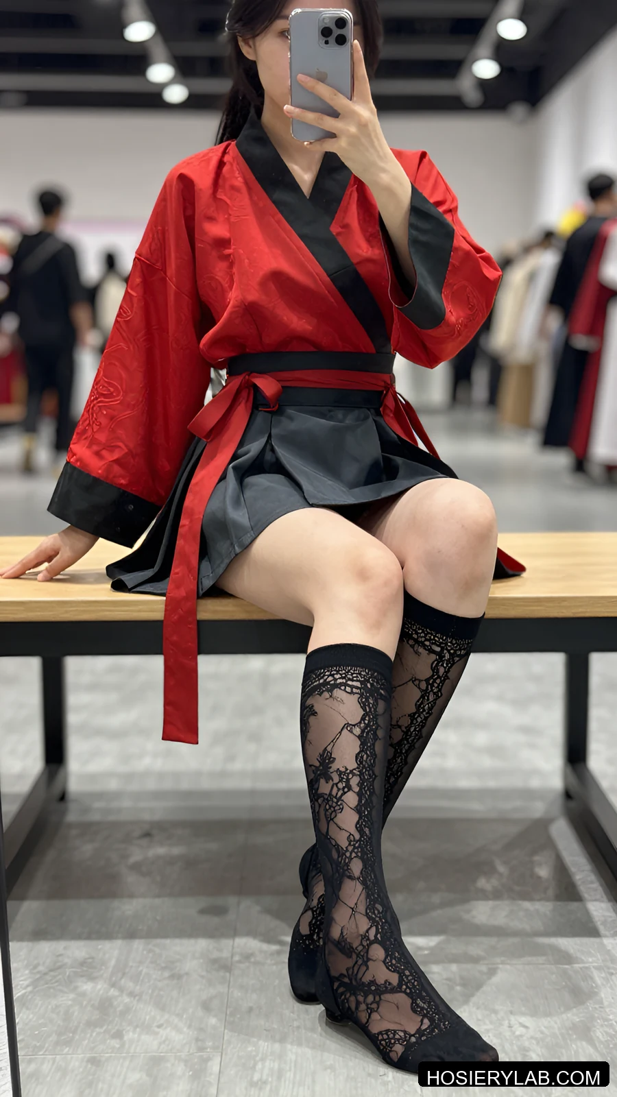 5D Black Knee High visual reference