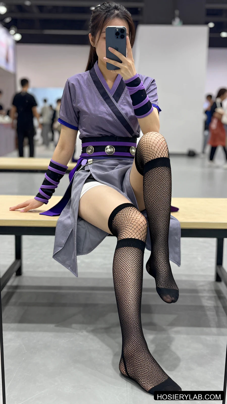 5D Black Knee High visual reference